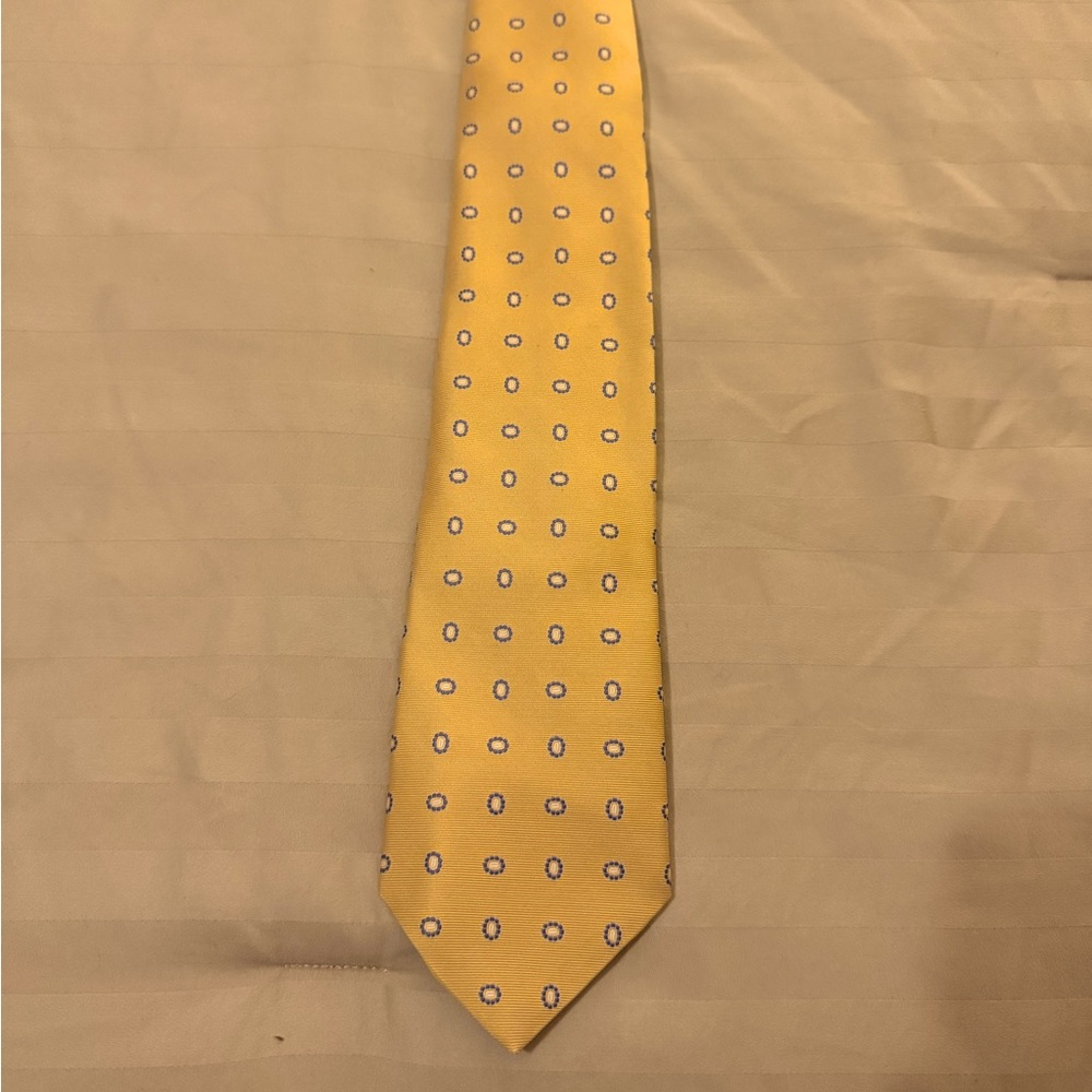 Brooks Brothers Yellow and Blue Patterned Tie